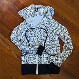 Lululemon heart pattern jacket